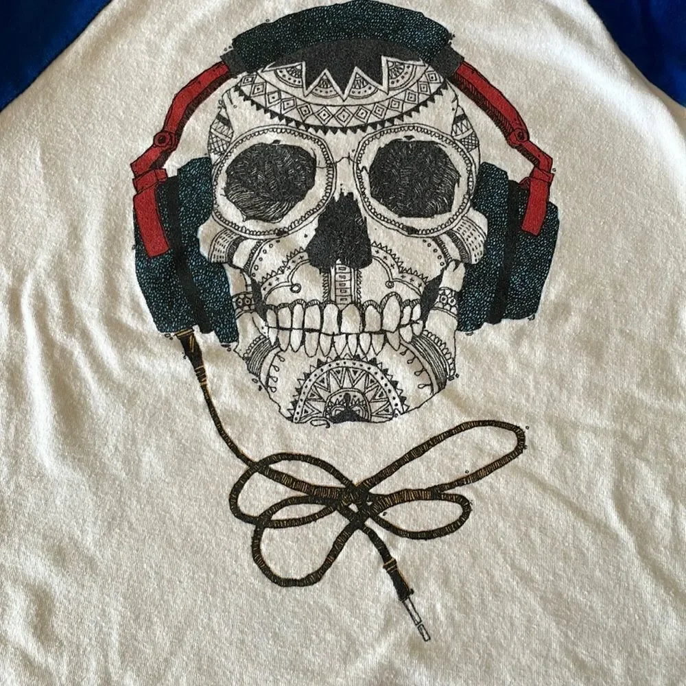 GAP kids skull with headphones baseball style long sleeve T-shirt